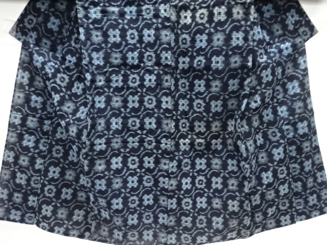  アンティーク　木綿本場久留米絣抽象花模様単衣着物